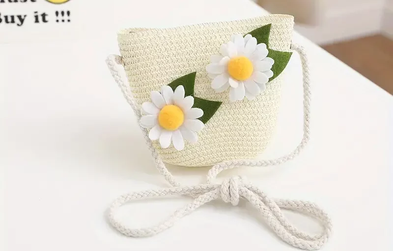 Stylish Flower Messenger Bag – Perfect for Summer Beach Days!